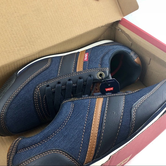 LEVI’S TUSTIN DENIM NAVY / TAN SIZE 8M NWT - Picture 2 of 8